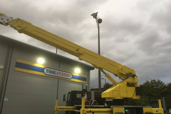 24059708_844099895750534_1766987631069085231_o